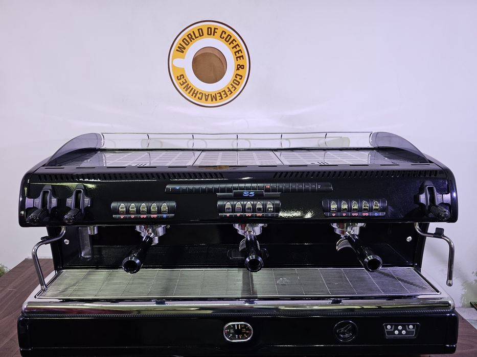Кавомашина професійна La spaziale s5