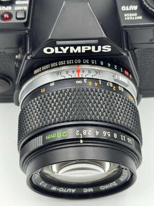 Olympus OM-4 + Zuiko 28mm f/2.0 MC Rare
