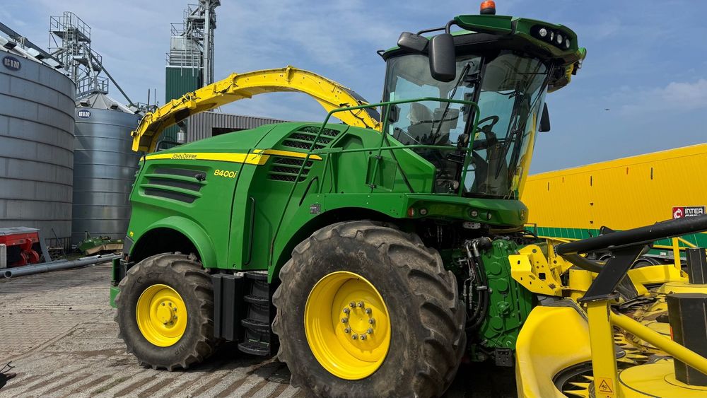 John Deere 8400i  Gps / 4x4