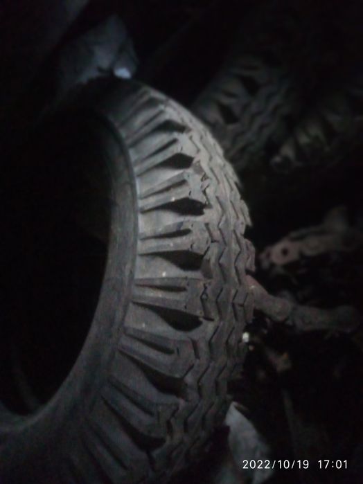 Шины ГАЗ-69 УАЗ-69,колёса в сборе.