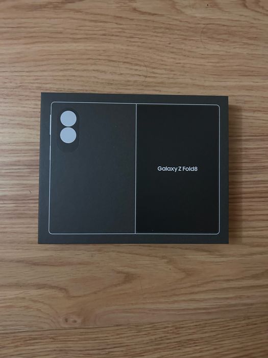 Samsung Z Fold 8 256GB Pistácio (Cor exclusiva) selado