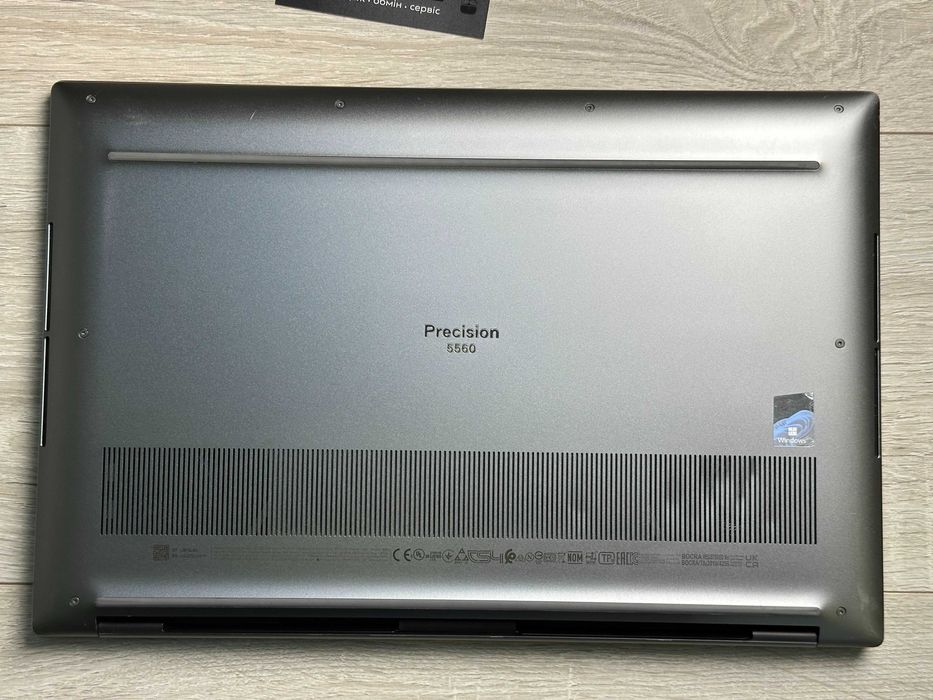 Ноутбук Dell Precision 5560 4K Touch i7-11850H 32GB 512gb Quadro T1200