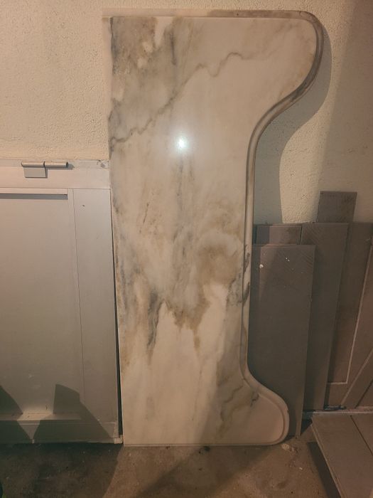 Tampo em mármore