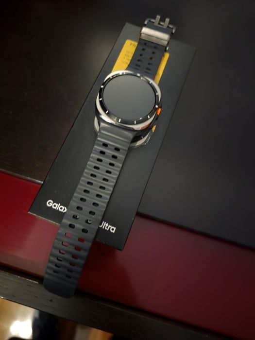 Samsung Galaxy Watch Ultra – Usado em Bom Estado