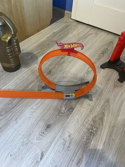 tory hotwheels mix