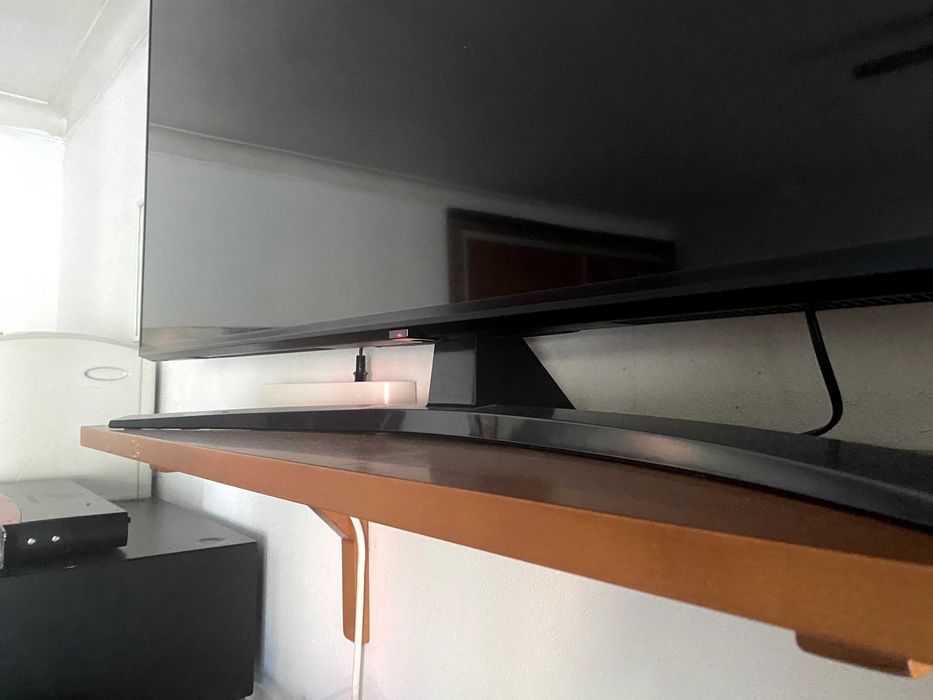 Televisão LG 4K Thinq