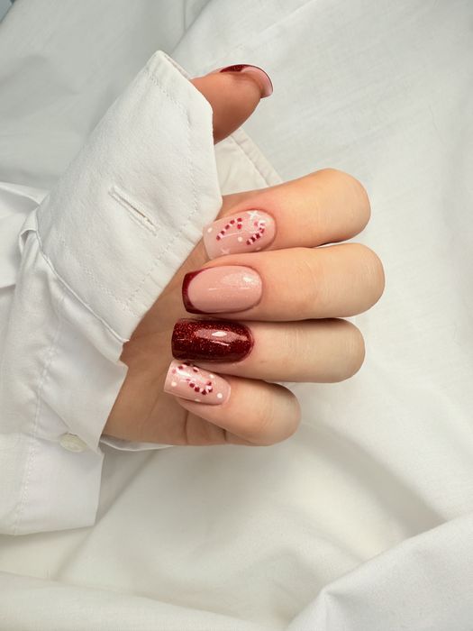 Manicure Hybrydowy , Żelowy