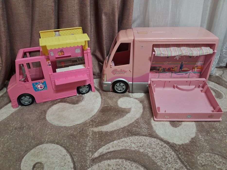 Набір із 2 дитячих машинок Barbie