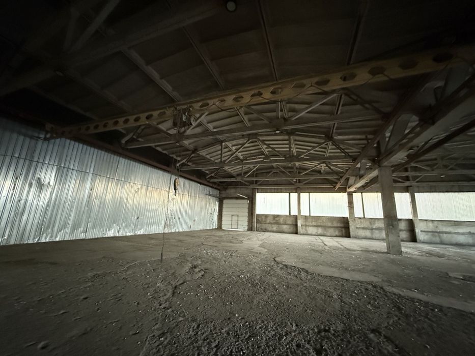 Оренда приміщення 1600 м.кв