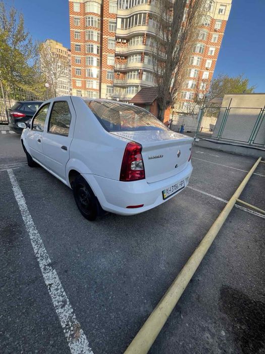 Продам Renault Logan