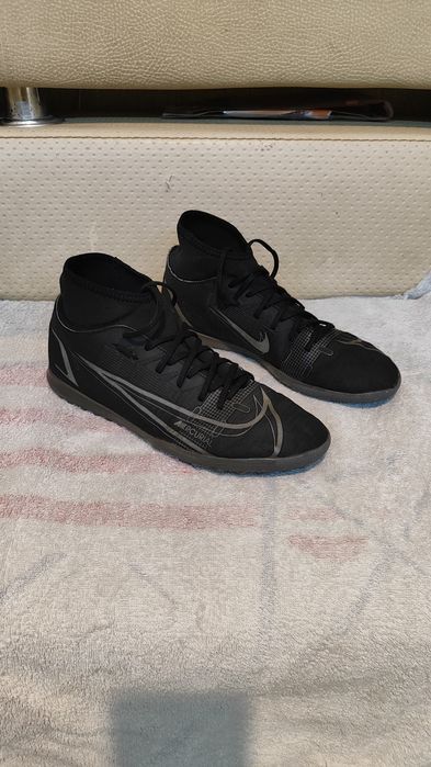 Сороконожки футзалки  бампи бутси Nike Mercurial (40 размер)
