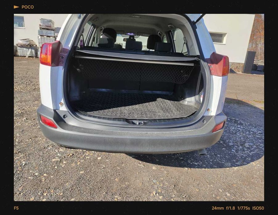 Авто--Toyota RAV4