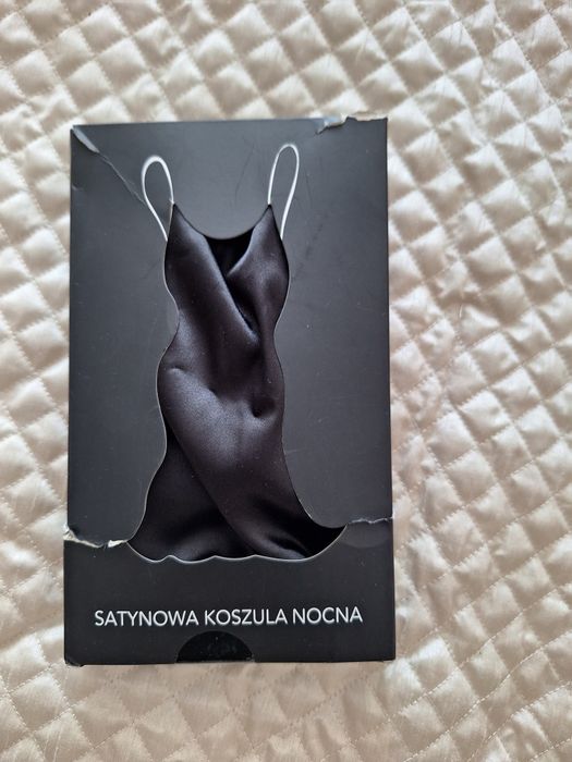 Koszula nocna satynowa S Rossmann