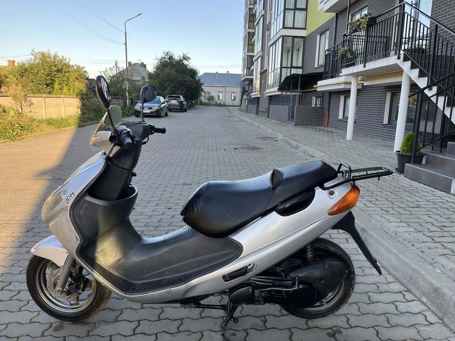 Скутер Suzuki Adress 110