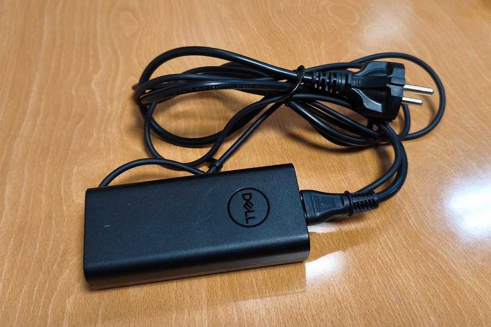 Portátil Dell Latitude 5420 de 14 polegadas (i7, 16GB RAM, 256GB NVME)