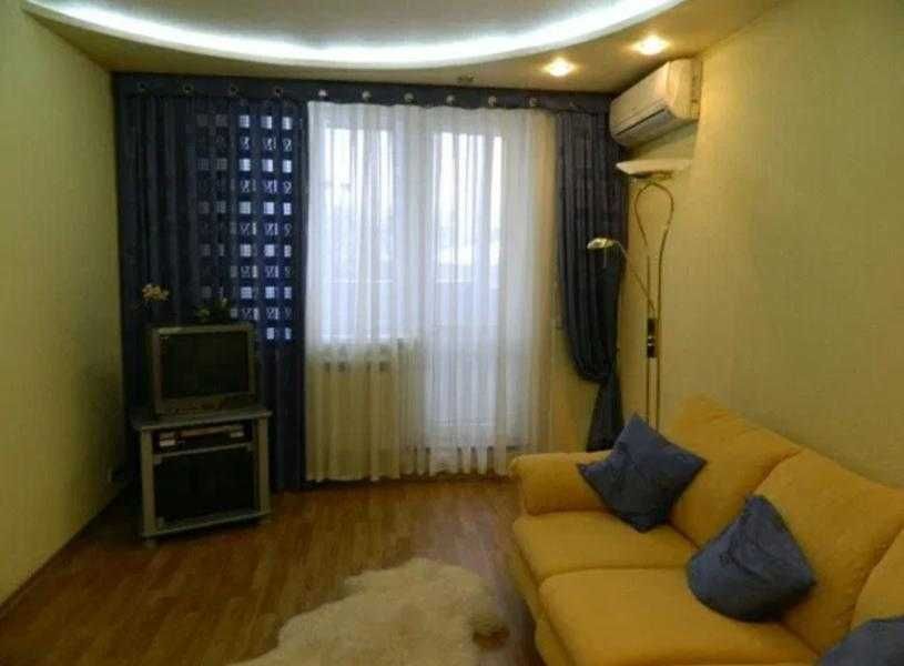 Продам 2х комнатную квартиру на Холодной Горе с капремонтом