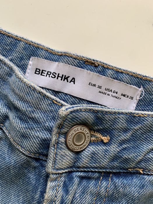 Bershka джинсові шорти