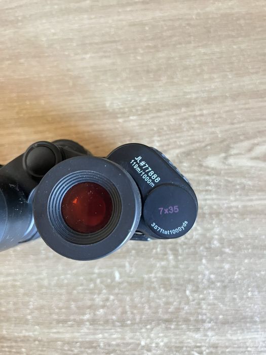 Продам Бинокль Beaker Optical