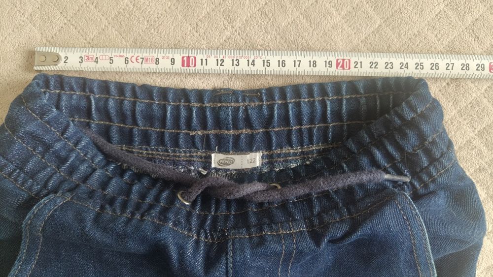 Spodnie chłopięce roz. 122