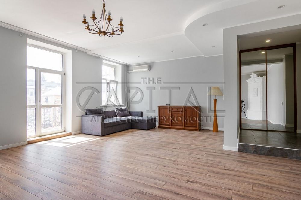 Оренда квартири, пл. Бессарабська, Центр