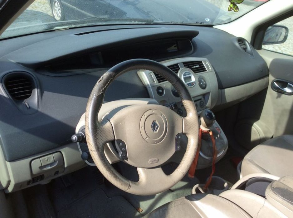 Renault Scenic 1.5 DCI para peças