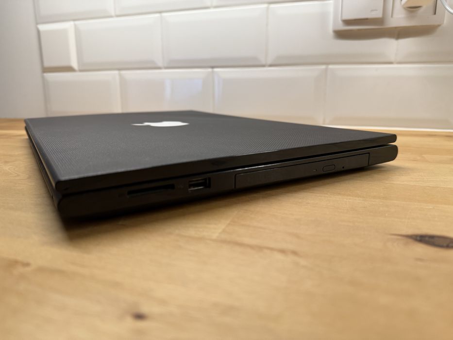 DELL Inspiron 15 i7 8GB
