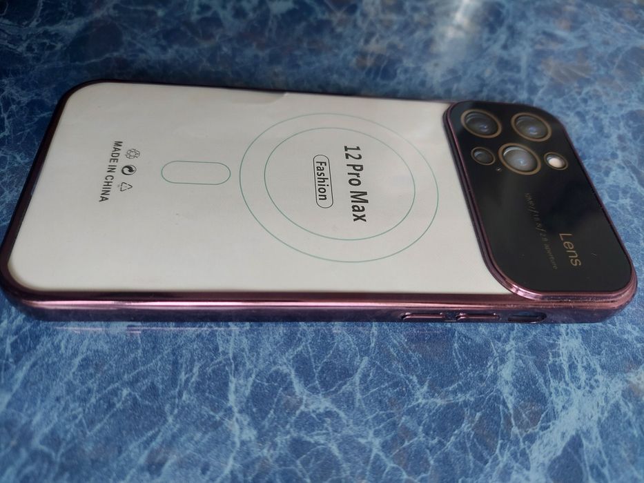 Продам чохол iPhone 12 pro max
