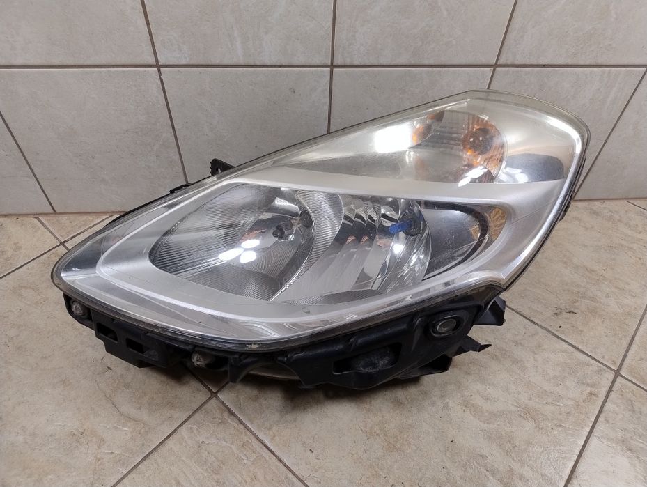 Renault Clio 3 III  Lift lampa Europa reflektor lewy wysyłka