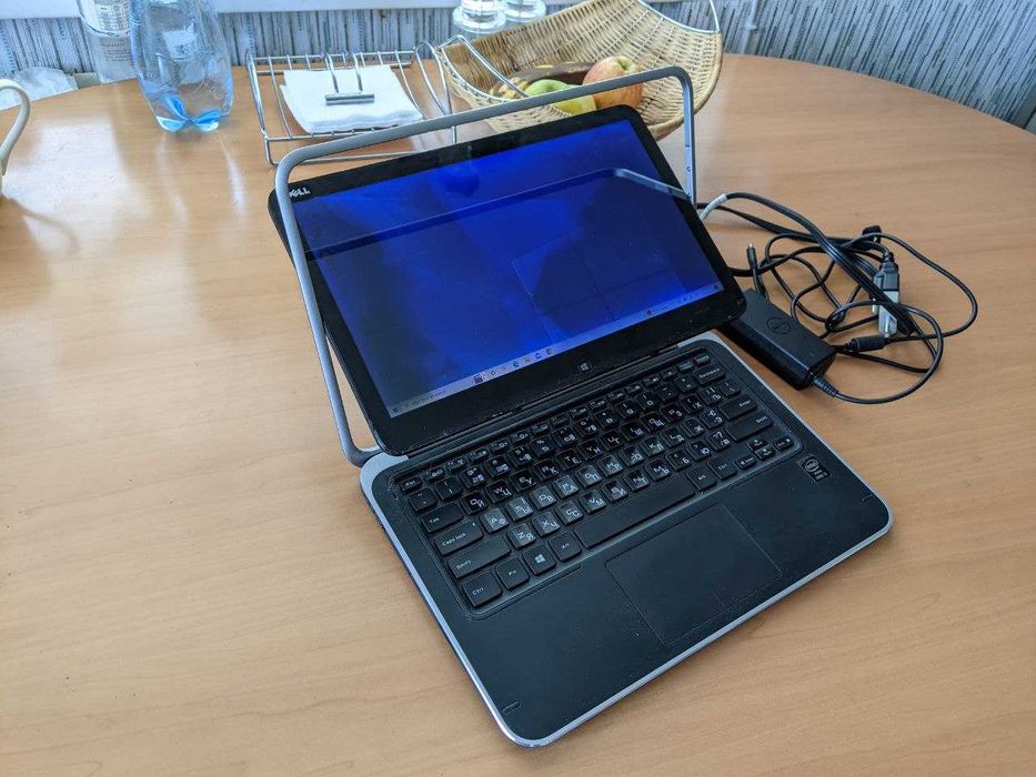 Ноутбук-планшет Dell XPS12 металевий Core i5+SSD батарея 2години Сенсорний