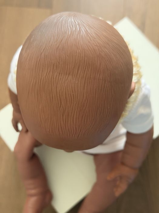Boneco como novo.