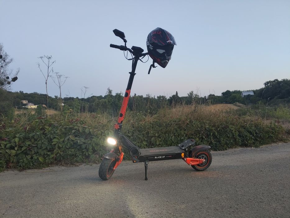 Самокат Giant Blade