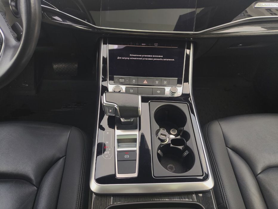 Продам власне авто Audi Q7