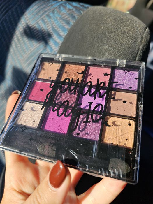 Sombras de olhos "You are Magic" selada64285646101121122