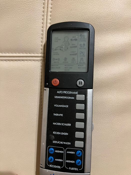 Массажное кресло