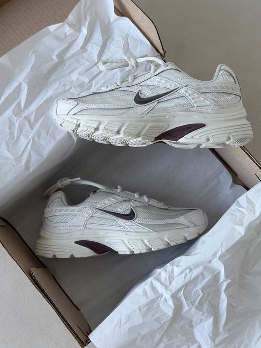 Оригинал Nike Initiator Light Bone Tattoo (394053 007) оригінальні літні жіночі кросівки інітіатор