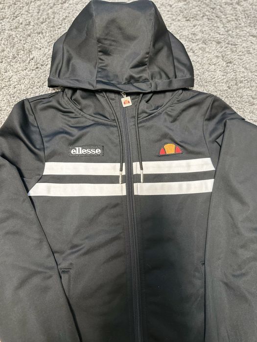 Олімпійка Ellesse