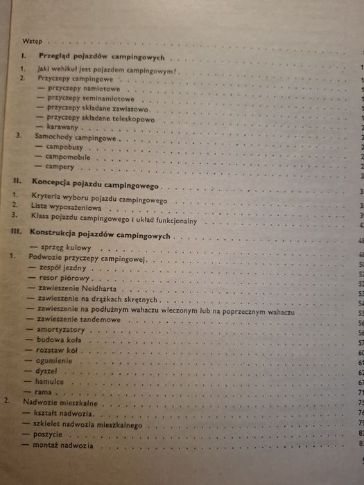 Sam buduję pojazd campingowy.