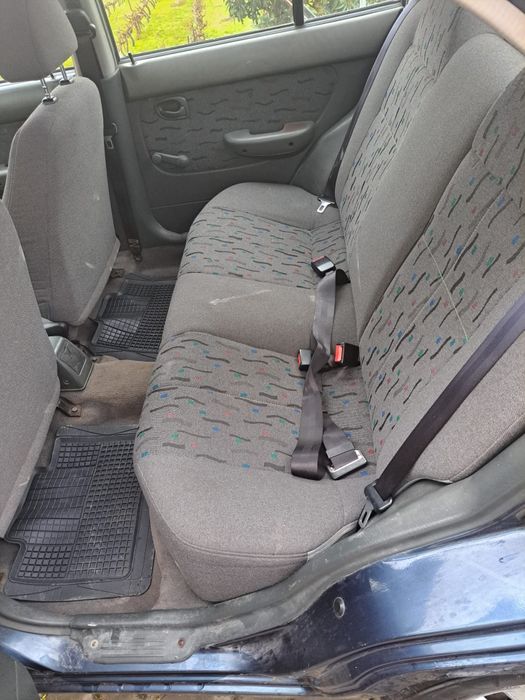 Vendo veículo usado