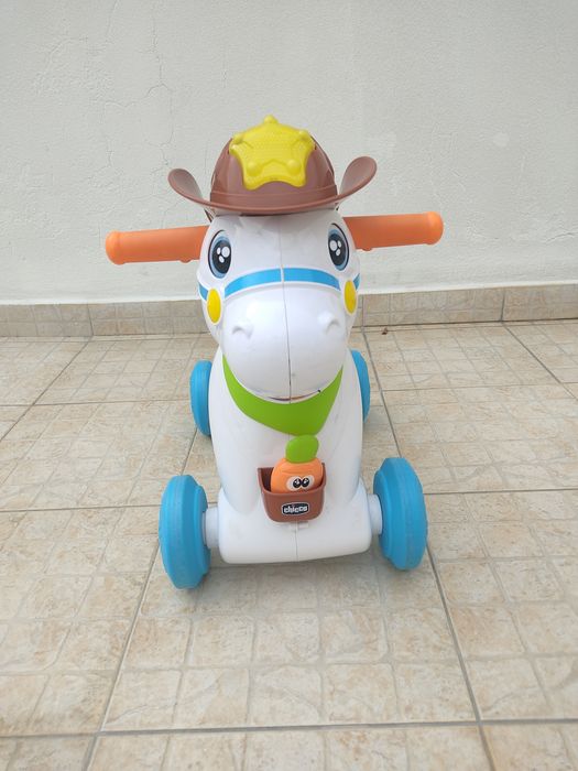 Cavalo Chico baby rodeo