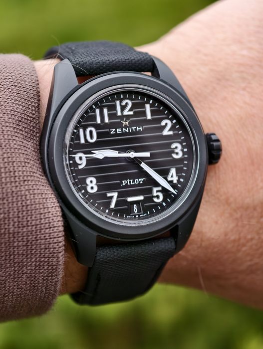 Zenith Pilot Ceramic 40mm