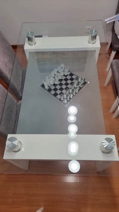 Conjunto de mesas de sala em vidro