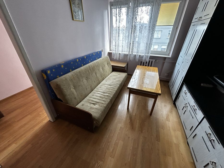 Regaly i inne meble za darmo