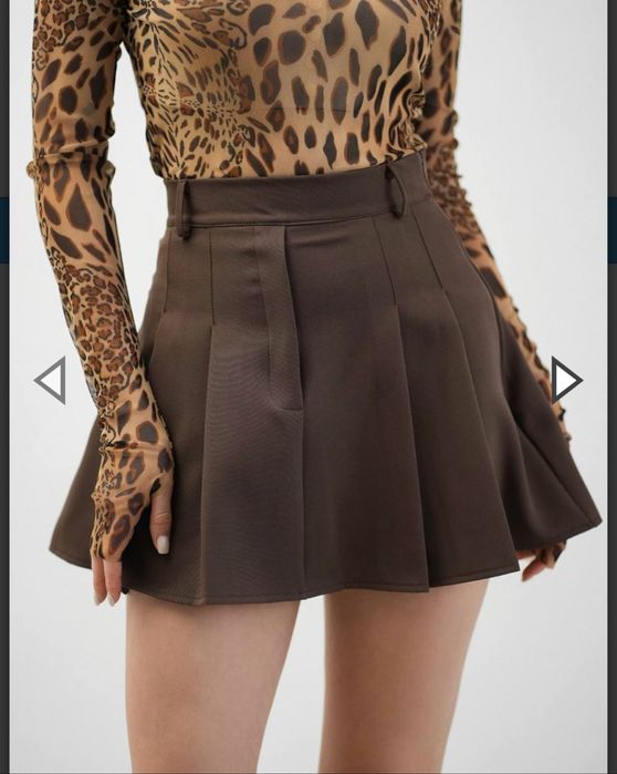 Продам Спідницю-шорти шоколадну