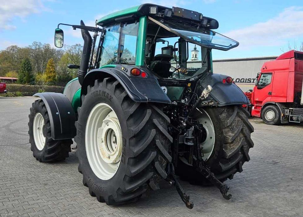 Ciągnik rolniczy VALTRA T171 .161