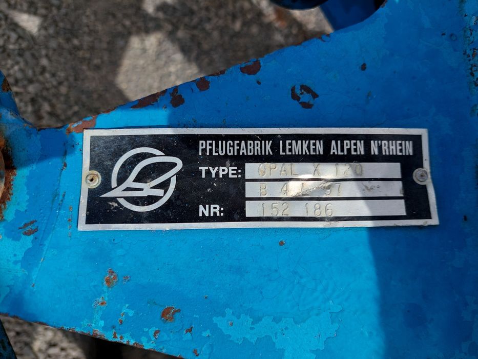 Lemken Opal 120 zabezpieczenie sprężynowe