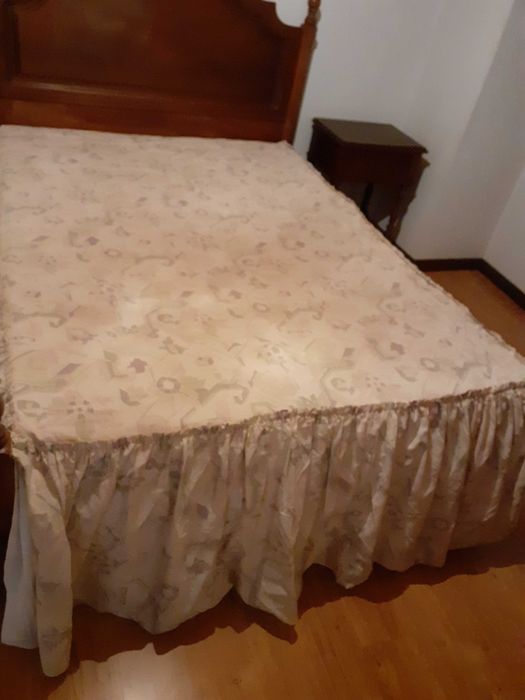 Cobertas de cama de casal - como novas!