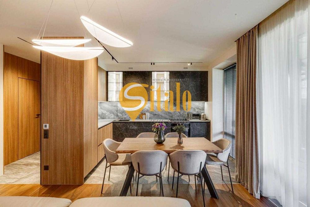 ЖК комфорт класу  Ліпінка  Дизайнерський ремон​ Тераса Комора