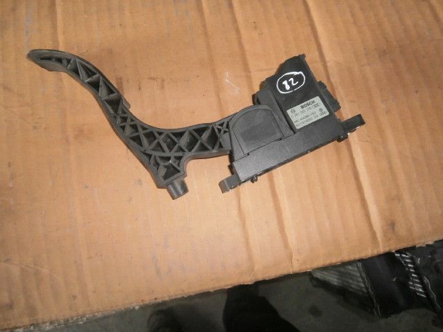Pedal do acelerador VOLKSWAGEN Fox (5Z1, 5Z3, 5Z4)
