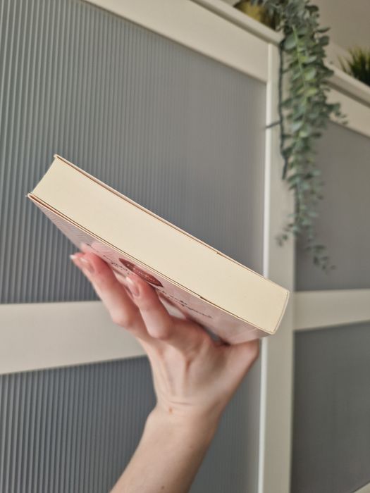 Książka młodzieżowa Wiśniowe serce, Cathy Cassidy, BOMBOnierki, The Ch