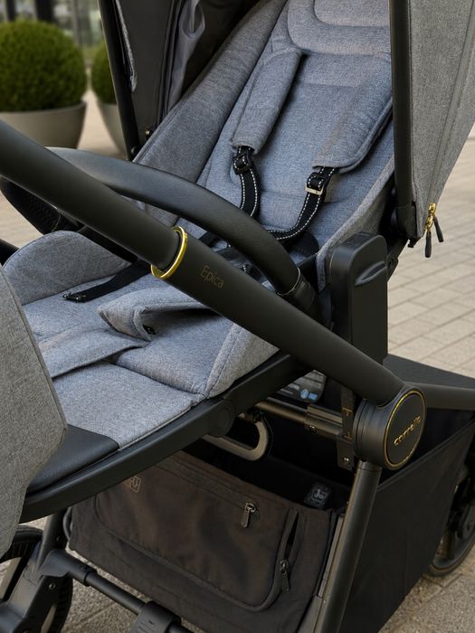 Коляска Carrello Epica 2 в 1